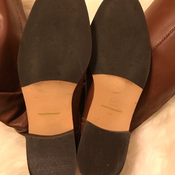 🔥Ann Taylor brown tall boots w/back zipper&gold🔥 - Picture 6 of 6